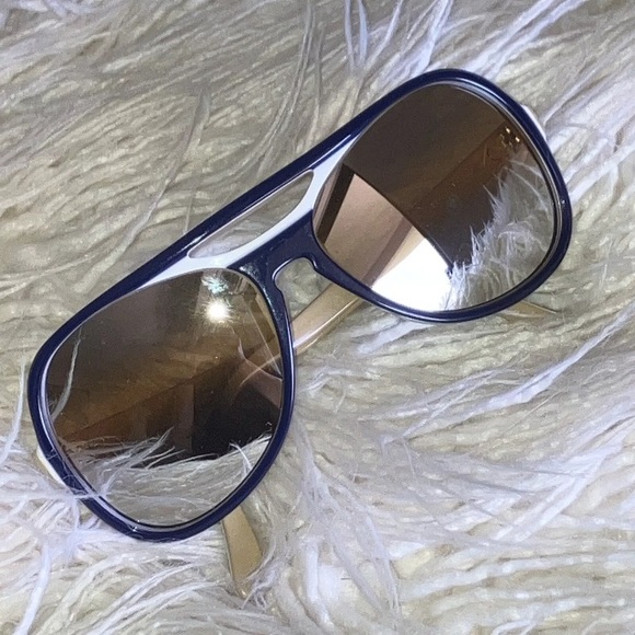 Vintage B&L Ray Ban Bausch & Lomb DGM Ambermatic Powderhorn Sunglasses w/Case - Picture 3 of 14